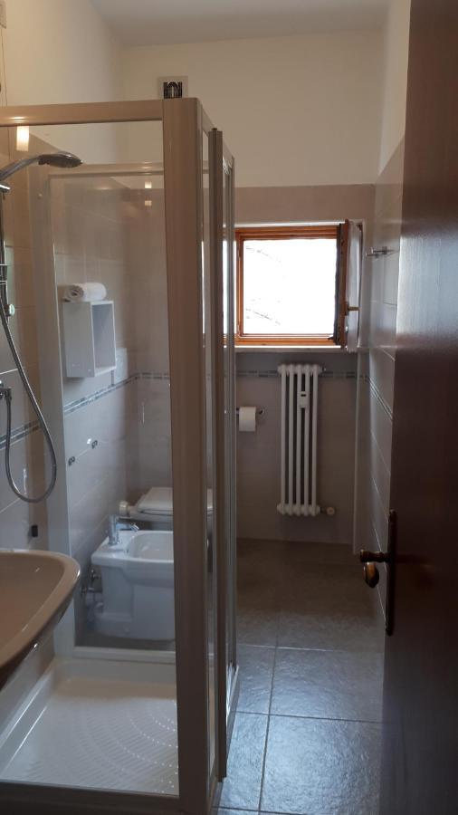 Il Glicine Sul Garda Appartamento Turistico Peschiera del Garda Exterior foto
