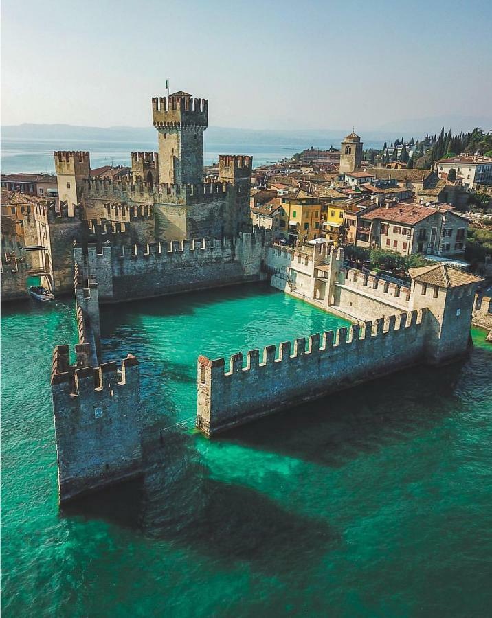 Il Glicine Sul Garda Appartamento Turistico Peschiera del Garda Exterior foto